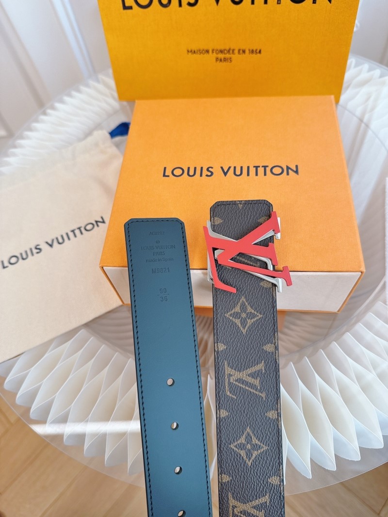 LOUIS VUITTON Belts